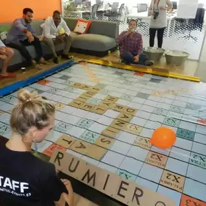 Scrabble Gigante 4 min 1.JPG