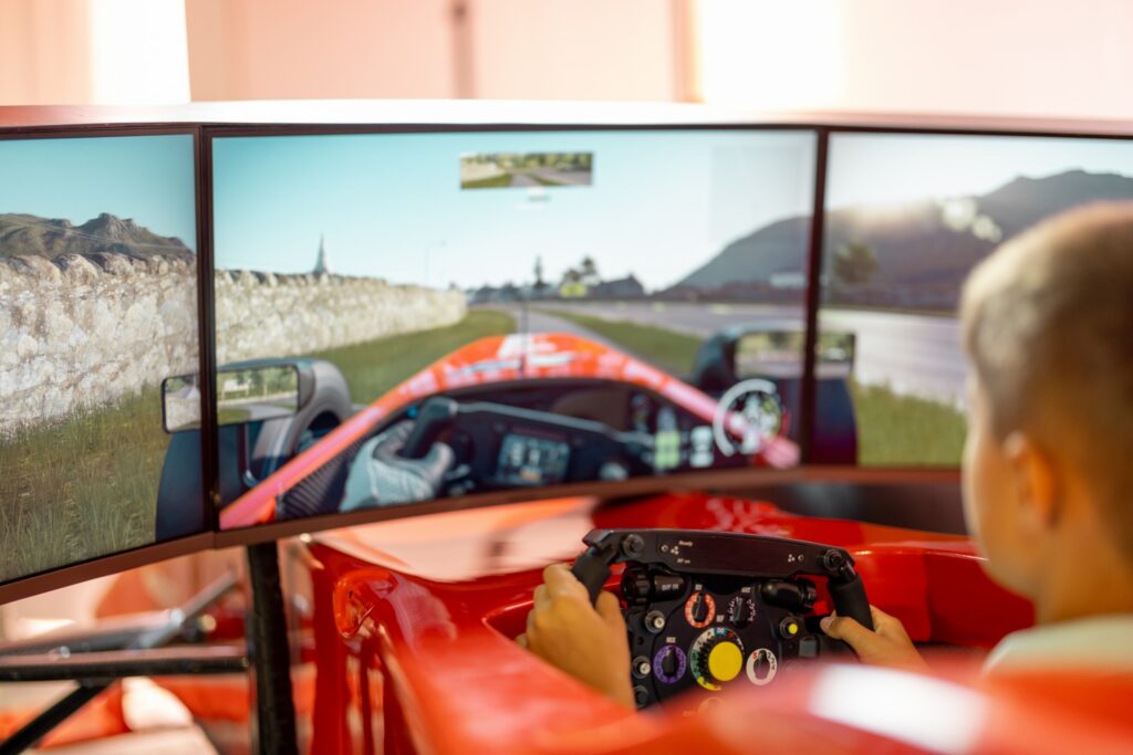 boy plays on formuls simulator 2026 01 08 22 17 34 utc