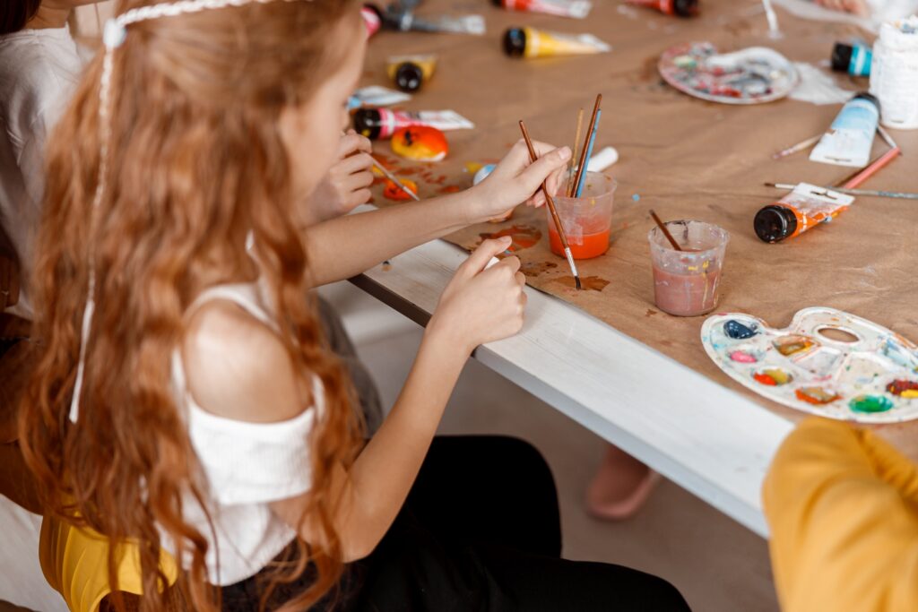 schoolgirl learning to paint with watercolors at s 2026 01 08 07 45 02 utc