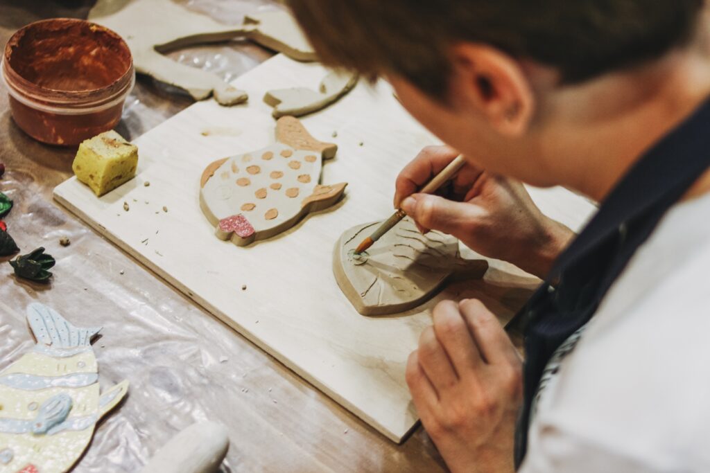 young woman artist working in ceramic studio 2026 01 09 12 26 59 utc